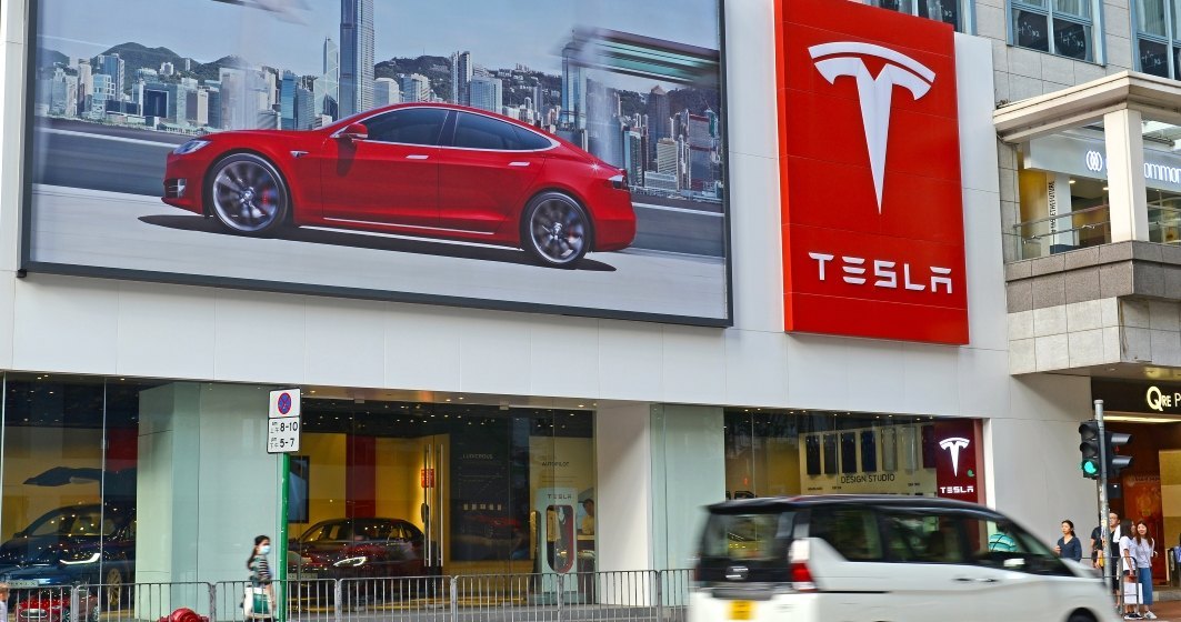 Tesla anunță o mașină electrică de 25.000 de dolari