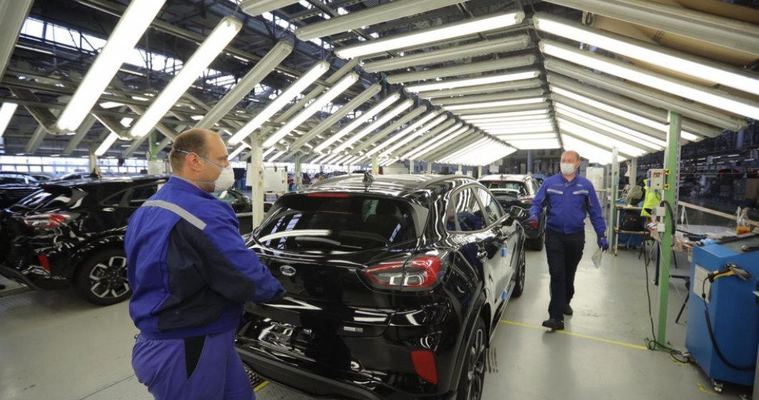 Ford Craiova suspendă producția pentru 8 zile din lipsă de semiconductori