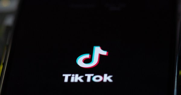 TikTok ar putea fi interzis în SUA. Camera Reprezentanţilor vrea să oblige...