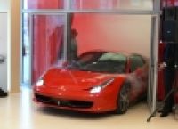 Poza 2 pentru galeria foto Criza din auto nu afecteaza Ferrari. Livrarile cresc in 2012
