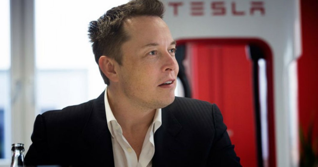 Reactia lui Elon Musk, dupa ce a fost indepartat cu forta de la conducerea Tesla