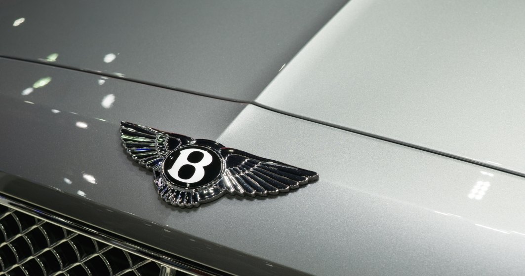 Primele teasere cu Bentley EXP 100 GT: conceptul britanic va fi expus in 10 iulie si marcheaza centenarul companiei