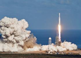 Space X amână în ultimul moment lansarea următorului echipaj către Staţia...
