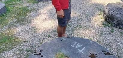 Trei muncitori din Tadjikistan au vandalizat pietrele de la Sarmizegetusa Regia