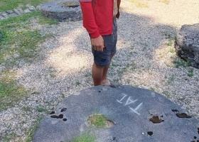 Trei muncitori din Tadjikistan au vandalizat pietrele de la Sarmizegetusa Regia