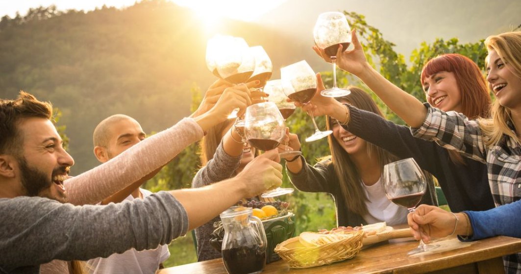 Destinatii de vacanta pentru iubitorii de vinuri: patru locuri in Spania pe care sa le vizitezi vara aceasta