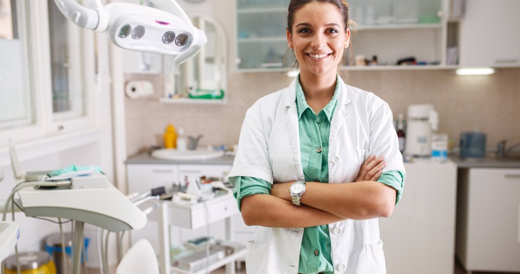 Asociatia Dental Office Managers ofera burse pentru medici dentisti in valoare de 20.000 euro