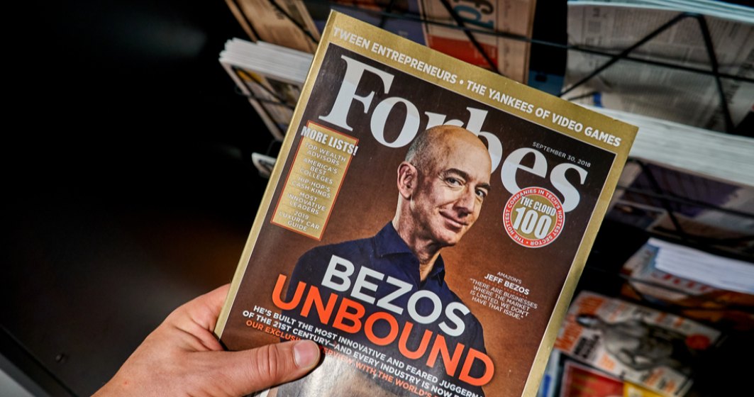 Bătălia magnaților: Jeff Bezos oferă NASA două miliarde de dolari în schimbul unui contract pentru compania sa, Blue Origin