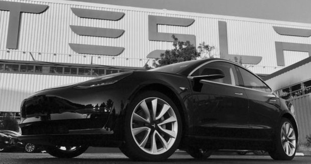 Inceputul unei noi ere: Tesla a produs primul exemplar Model 3
