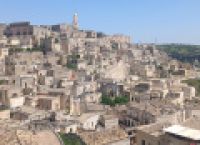 Poza 2 pentru galeria foto GALERIE FOTO: Matera, orașul de piatră supranumit și Cappadocia Italiei, aflat între două canioane