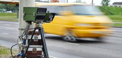 Senatul adoptă tacit legea care obligă semnalarea locației radarelor auto