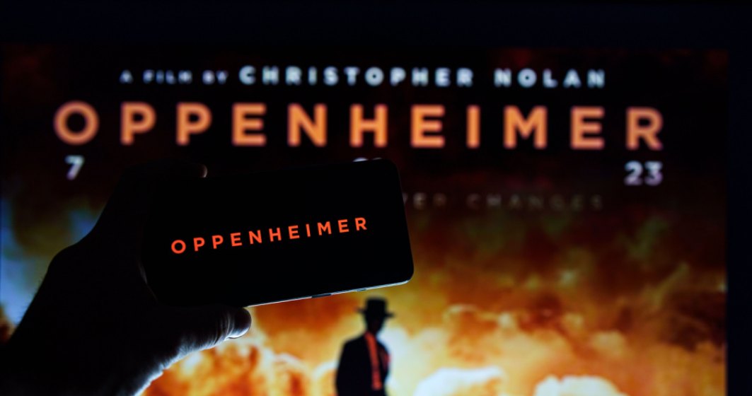 Oppenheimer, filmul în care Christopher Nolan reușește (aparent) imposibilul: să fie atât interesant cât și plictisitor