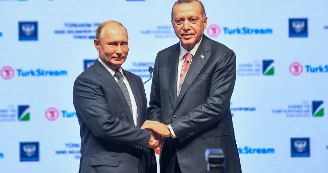 Erdogan a bătut palma cu Vladimir Putin: Turcia va plăti gazul rusesc în ruble