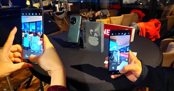 OnePlus 11, prezentat oficial și în România - telefonul este deja disponibil...