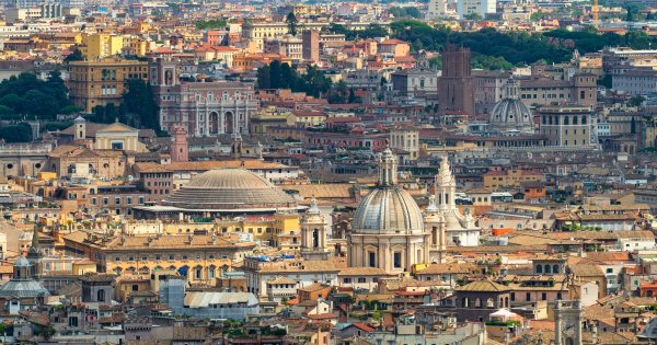 Veste proastă pentru turiști: Italienii au pus taxă de intrare pentru unul...