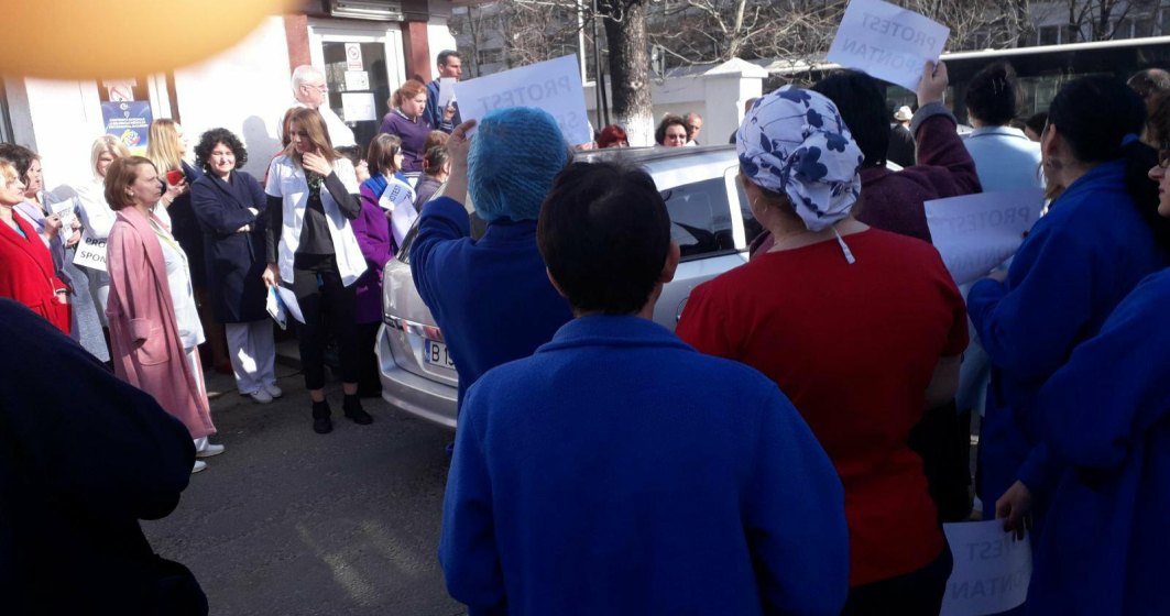 Protest spontan la Institutul de Pneumoftiziologie ,,Marius Nasta" din Bucuresti
