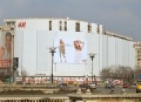 Poza 1 pentru galeria foto Cum se promoveaza H&M inainte de lansare [FOTO]