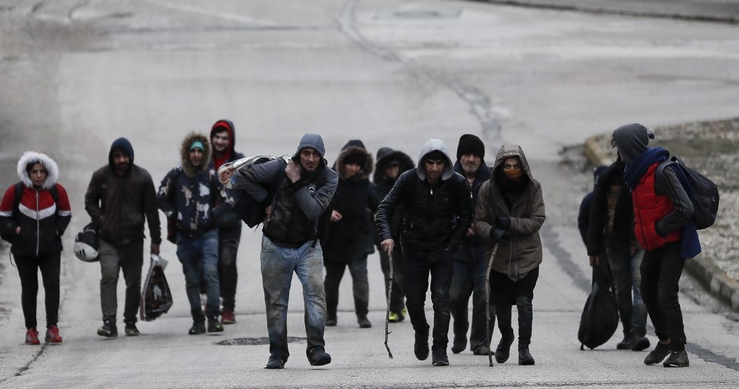 Imigranţi ilegali: cel puţin 13.000 de persoane la frontiera dintre Turcia şi Grecia