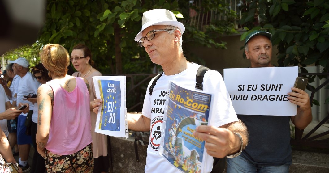Protest la Palatul Cotroceni: circa 50 de persoane cer eliberarea lui Liviu Dragnea din inchisoare