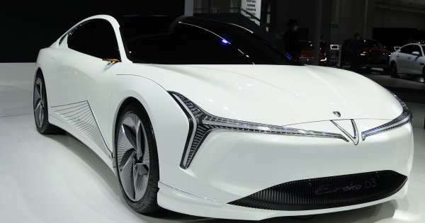 Chinezii vor lansa în 2024 o mașină cu autonomie de 1.000 de kilometri care...
