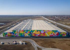 FOTO l Cel mai mare depozit logistic Lidl România a fost inaugurat: depășește...