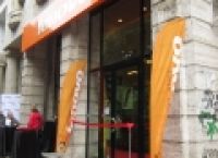Poza 4 pentru galeria foto Lenovo a inaugurat un magazin in centrul Bucurestiului. Vor inca 3 in tara