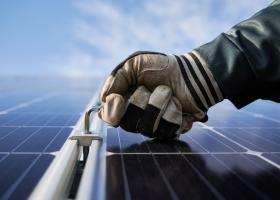 Blocurile din Sectorul 3 vor avea panouri solare: Primăria a dat drumul unui...