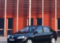 Poza 2 pentru galeria foto Dacia lanseaza in Franta o serie speciala Black Line