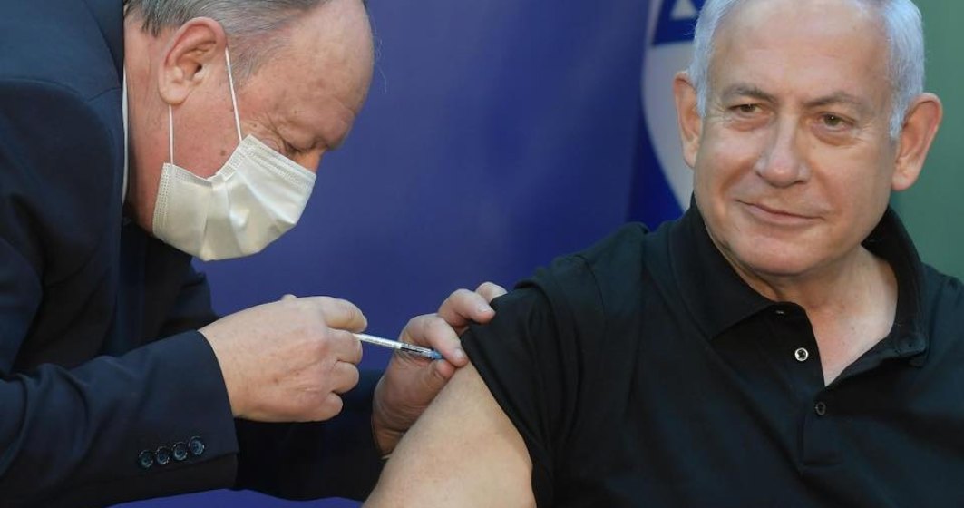 Campania masivă de vaccinare a Israelului nu face față valului mare de noi cazuri