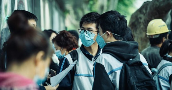 Numărul de infecții respiratorii crește în China. Autoritățile de la Beijing...
