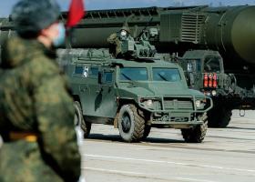 Parlamentul Rusiei amenință că livrările de noi arme grele către Ucraina vor...