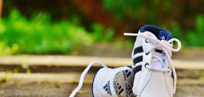 Adidas raportează primele pierderi ale companiei, de la 1992 încoace