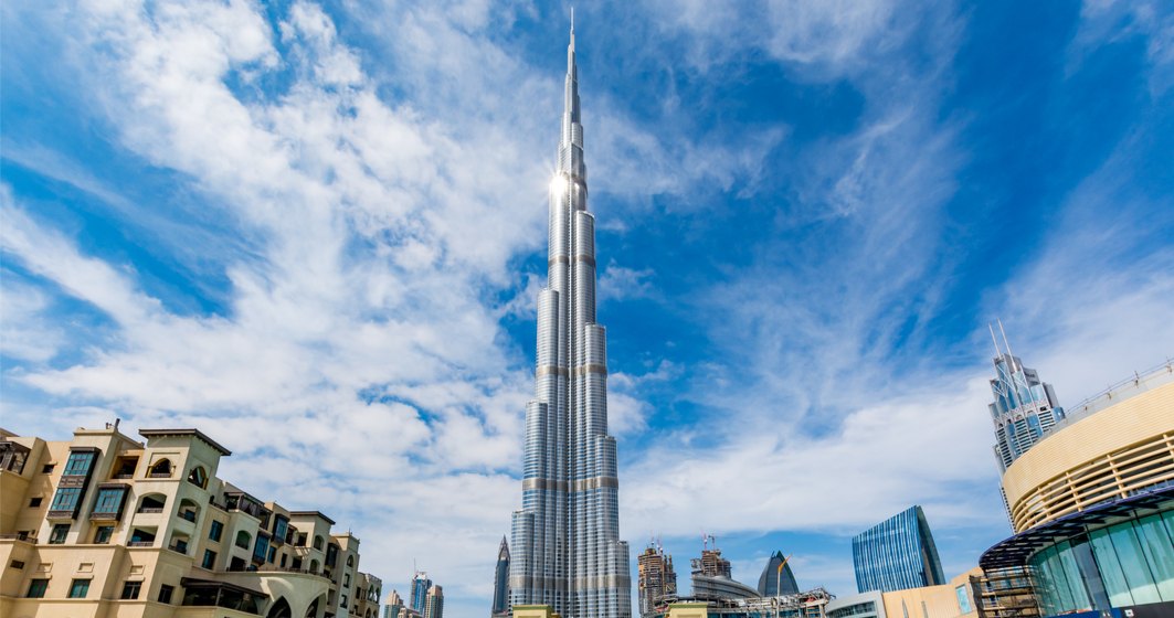 Emirii din Dubai scot la vanzare varful celei mai inalte cladiri din lume