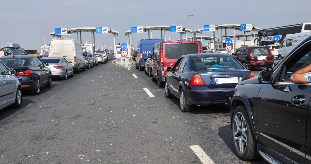 Arad: Cinci ore de aşteptare la intrarea în ţară prin Nădlac II, din cauza numărului mare de maşini
