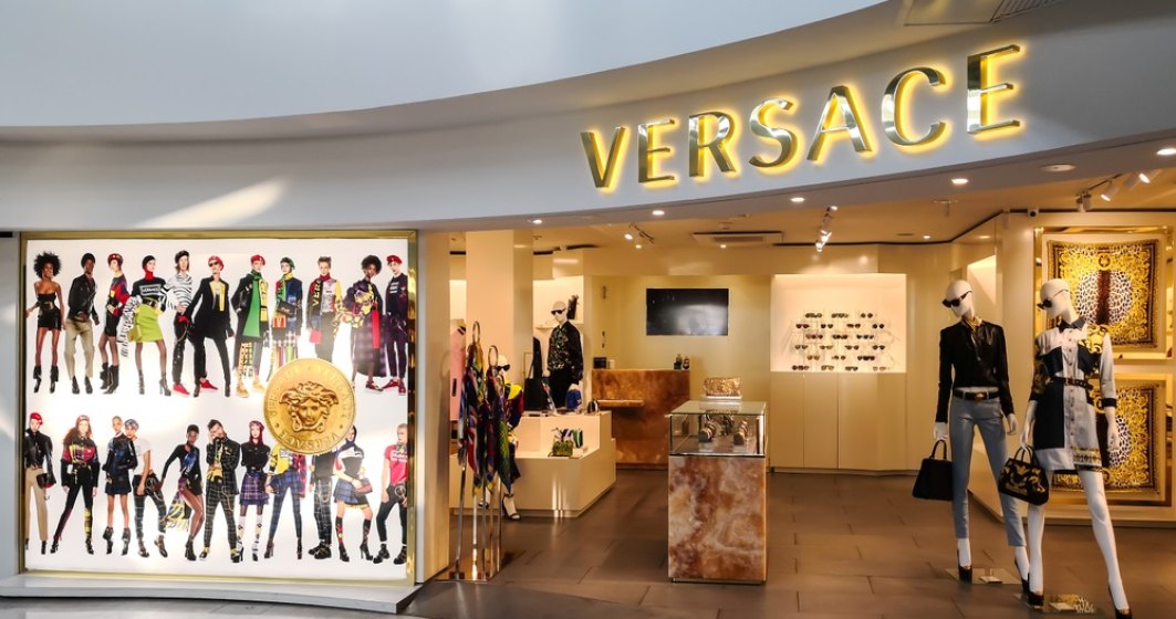 Casa de moda Versace s-ar putea vinde pentru 2 mld. de dolari
