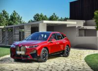 Poza 2 pentru galeria foto BMW aduce două noi modele electrice anul viitor în România