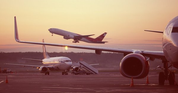 ANALIZĂ - Prețuri mici la zborurile către destinații europene: Martie este...