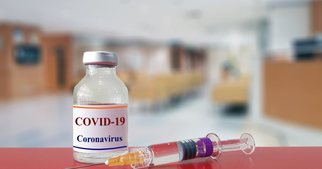 Unul dintre voluntarii înscriși în studiului vaccinului anti-COVID-19, lansat de Oxford, a murit