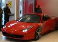 Poza 3 pentru galeria foto Criza din auto nu afecteaza Ferrari. Livrarile cresc in 2012