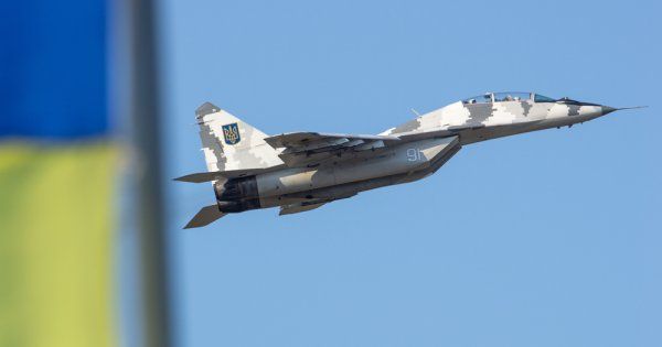 Polonia ar putea să ofere Ucrainei mai multe avioane de luptă MIG-29 în...