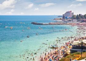 Licitație pe litoralul românesc: aproape 50 de porțiuni de plajă sunt vizate,...