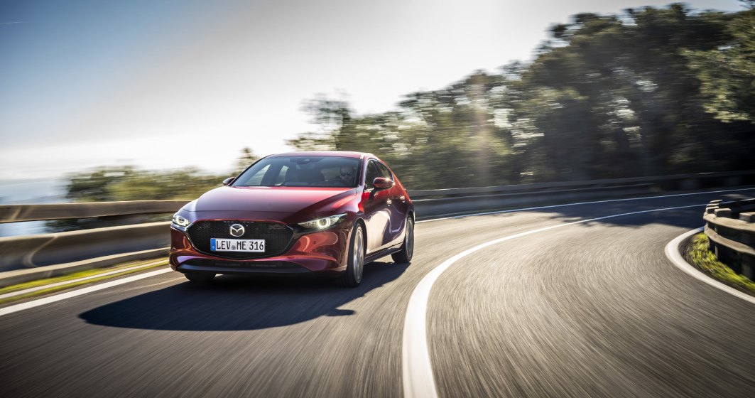 Mazda a lansat primul motor pe benzina care combina aprinderea prin compresie cu cea prin scanteie
