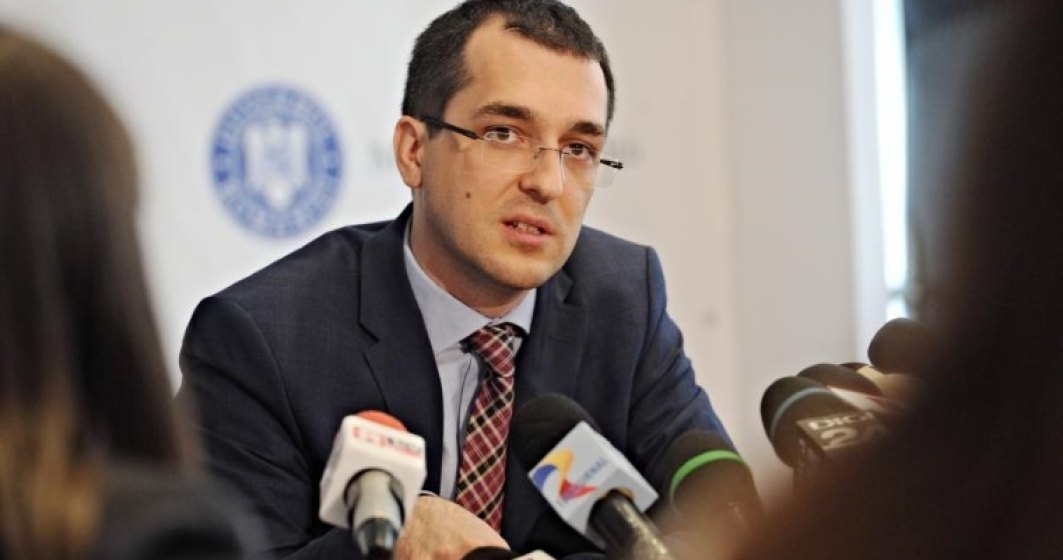 Vlad Voiculescu: Tudose l-a numit in fruntea CNAS pe unul dintre cei mai longevivi lobby-isti ai industriei farma