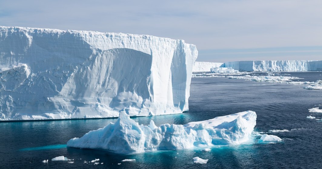 Un bloc de gheață cu o suprafață cât cea a orașului Los Angeles, s-a dezintegrat în Antarctica