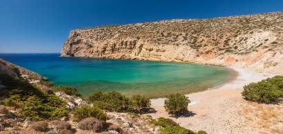 FOTO | Paradisul izolat al Greciei: cinci insule nelocuite pe care le puteți...