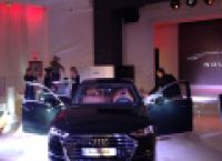 Poza 1 pentru galeria foto Audi A8, cea de-a patra generatie, a fost prezentat la Bucuresti