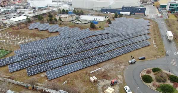 Fabrica de iaurt Danone din București va folosi energie solară. Vara,...