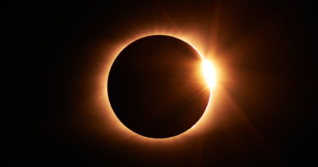 Eclipsa de Soare din 25 octombrie 2022. De unde o poți vedea și la ce să ai grijă