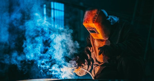 Cum formează mediul privat următoarea generație de metalurgiști și angajați...