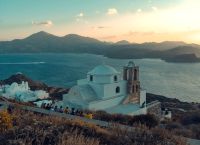 Poza 2 pentru galeria foto Top 7 destinații turistice din Grecia pentru luna de miere. Unde petreci cea mai romantică vacanță alături de partenerul de viață